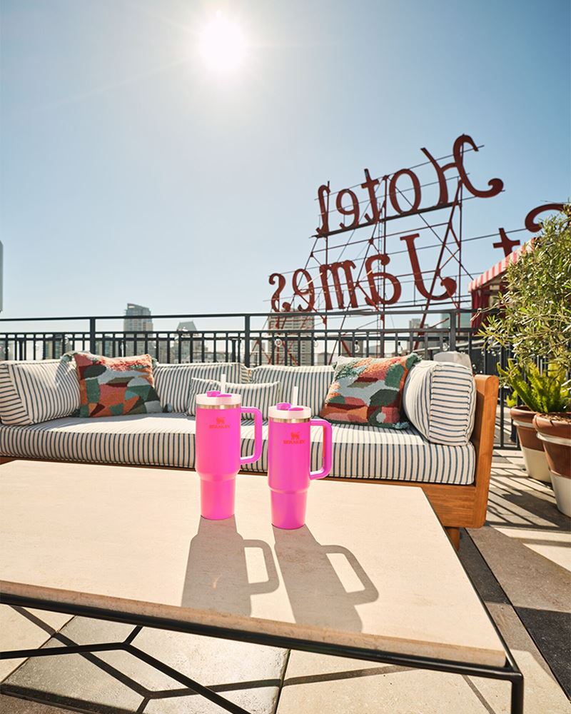 Stanley 30 oz Quencher H2.0 FlowState Tumbler