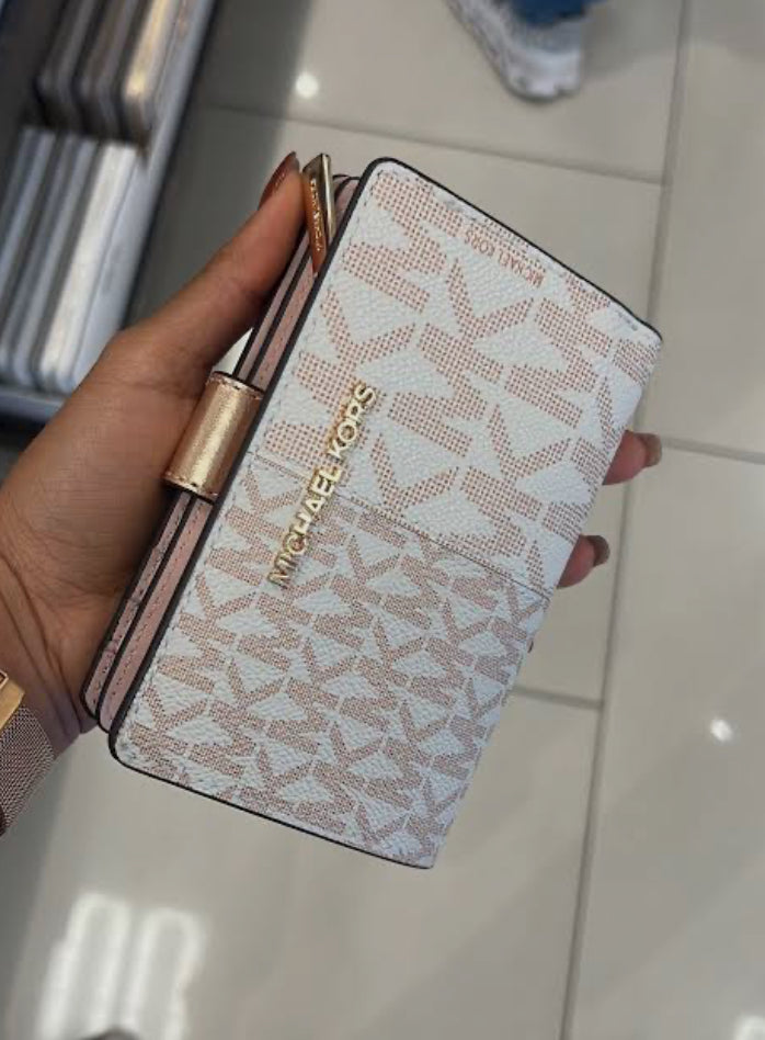 Michael Kors - Medium Signature Logo Wallet