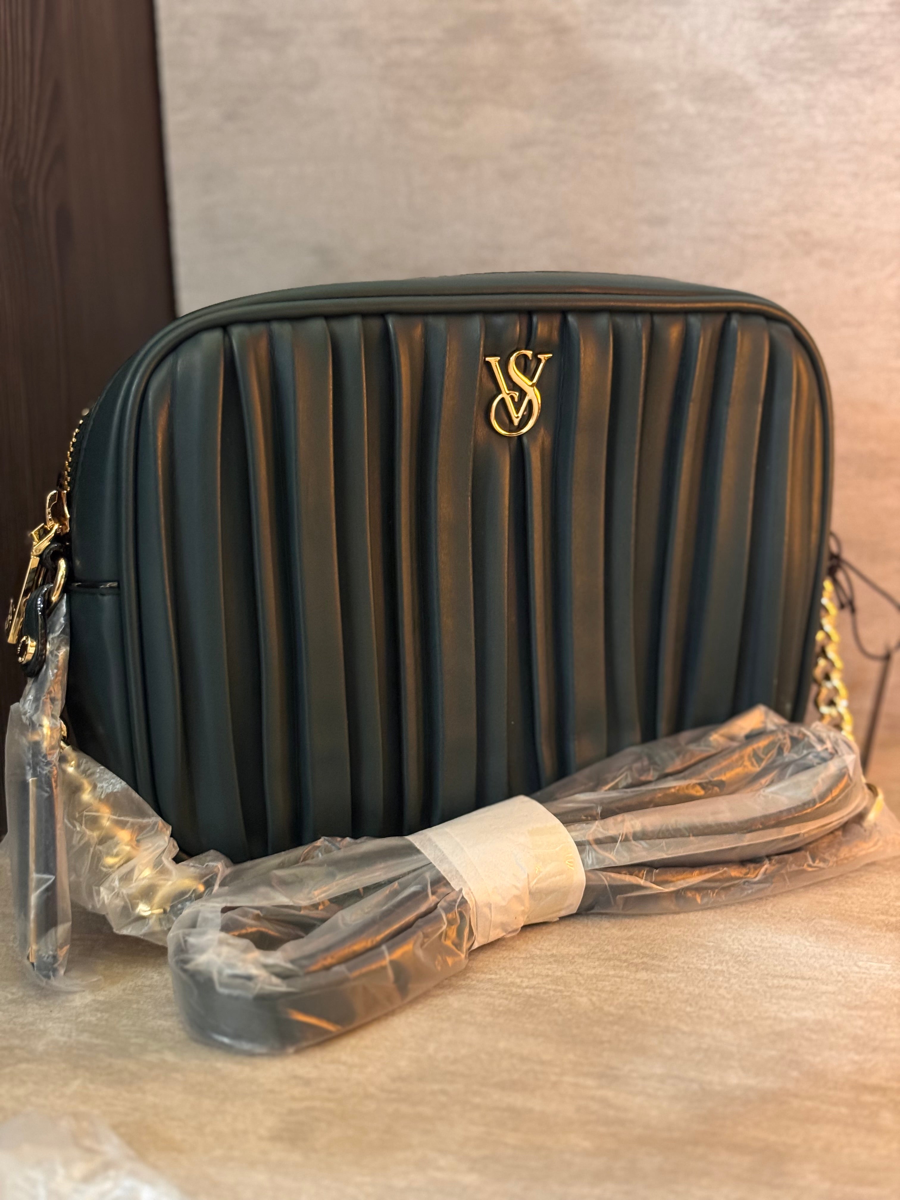 VICTORIA'S SECRET - Crossbody Bag