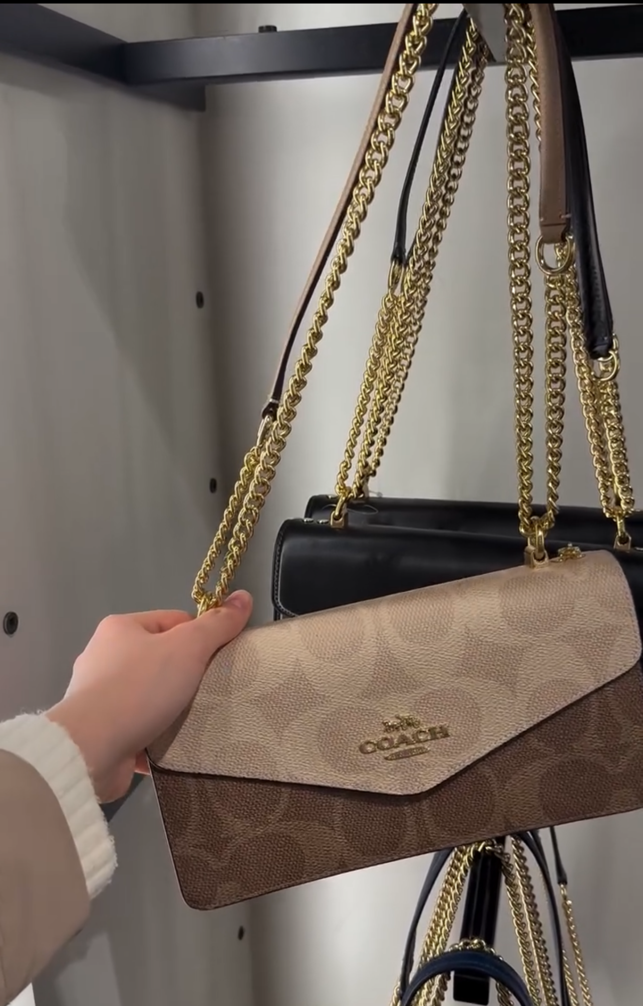 Coach - Klare Envelope Crossbody Bag In Blocked Signature Canvas