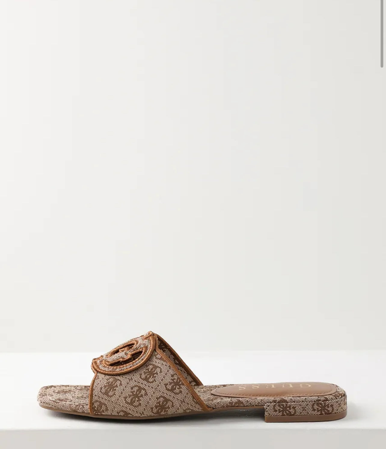 GUESS - Tarishae Signature Sandals