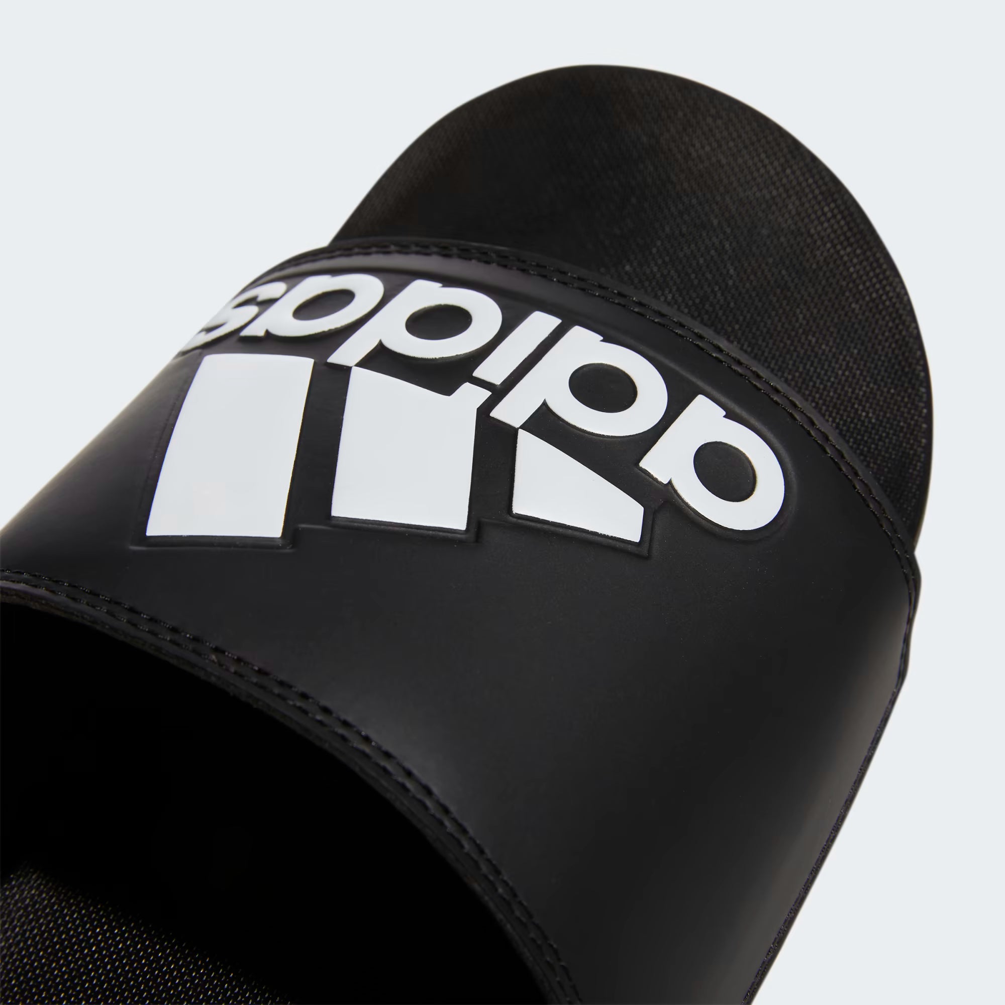 ADILETTE COMFORT CLOUDFOAM SLIDES