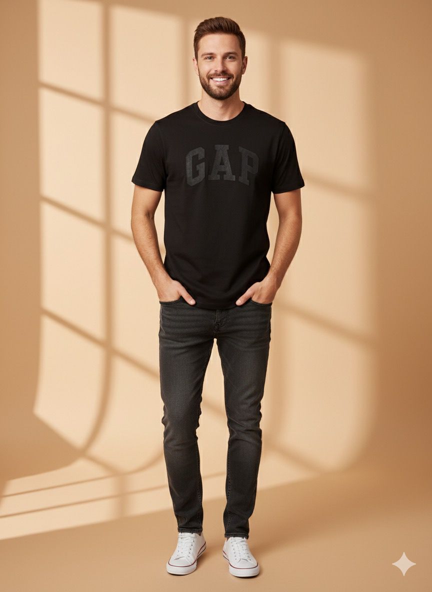 Gap Logo T-Shirt