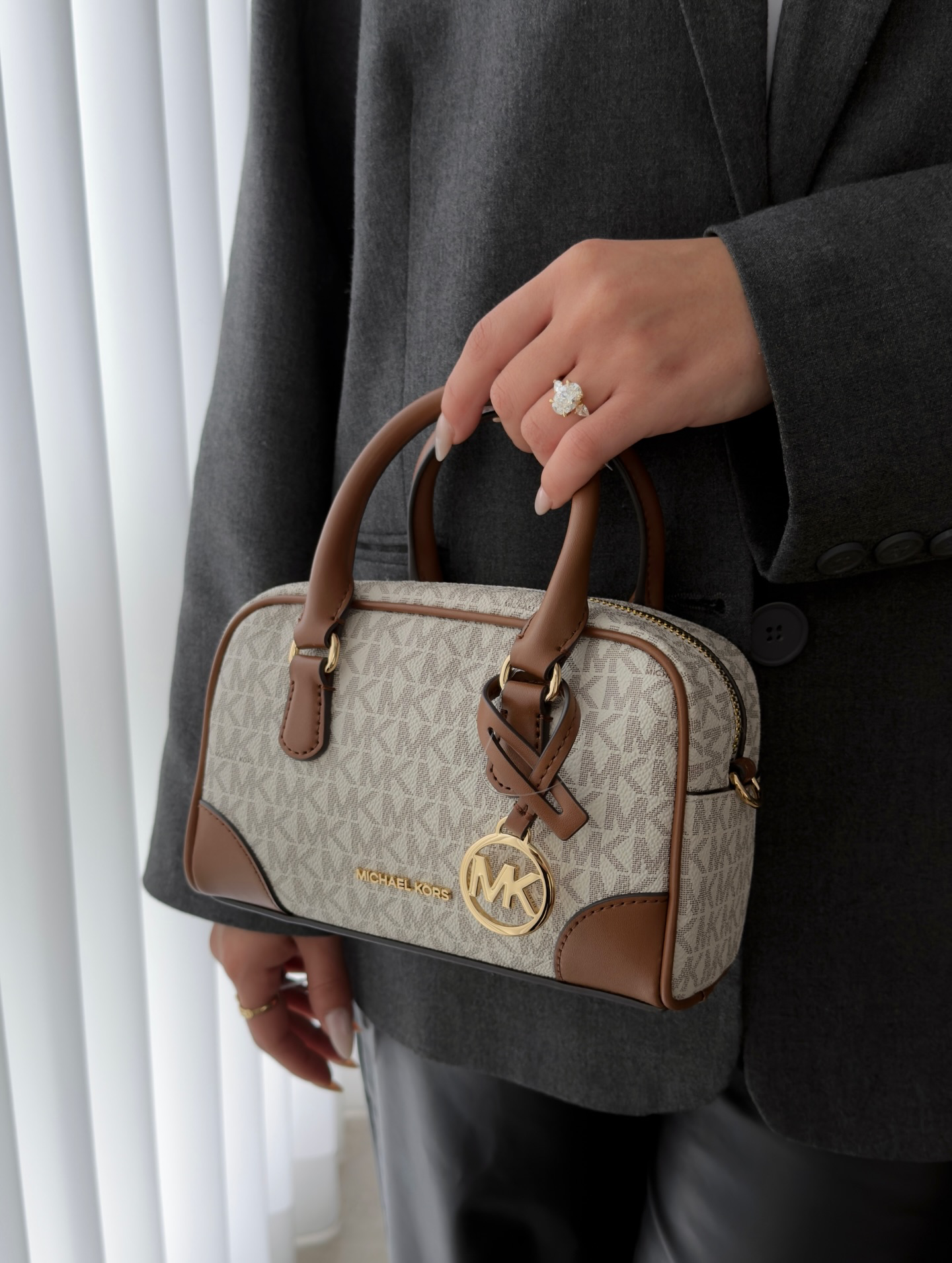 Michael Kors - Thompson XS Signature Logo Convertible Satchel