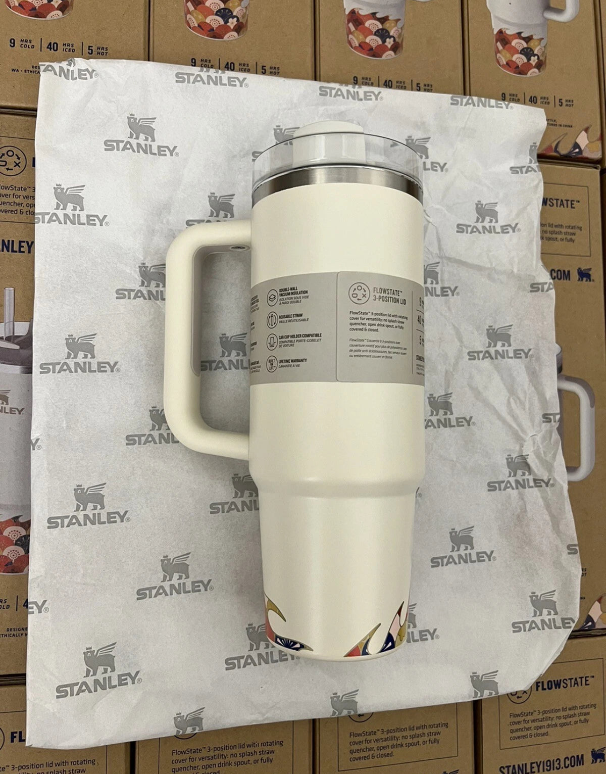 Stanley 30 oz Quencher H2.0 FlowState Tumbler - Cream Dragom