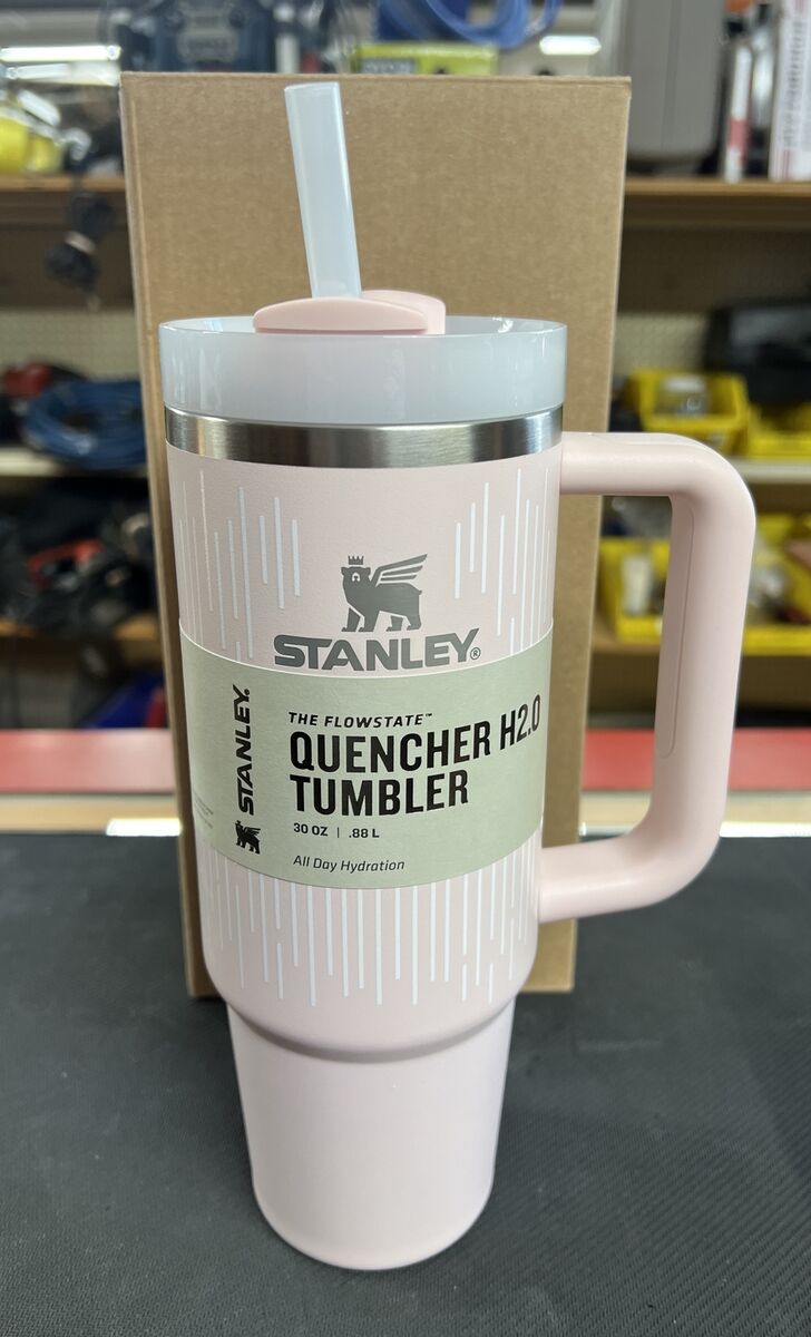 Stanley 30 oz Quencher H2.0 FlowState Tumbler - Soft Rain Bloom
