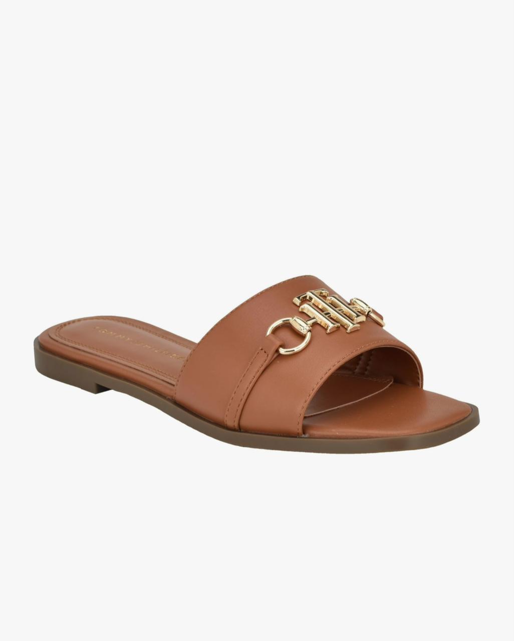 Pipper Logo Bit Flat Sandals