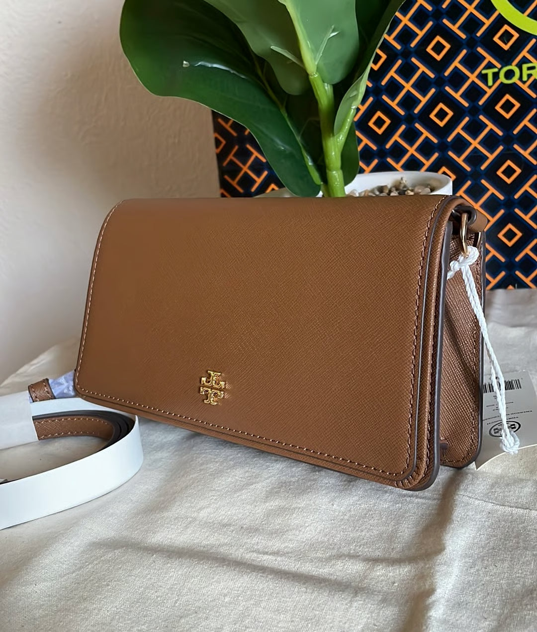 EMERSON CROSSBODY