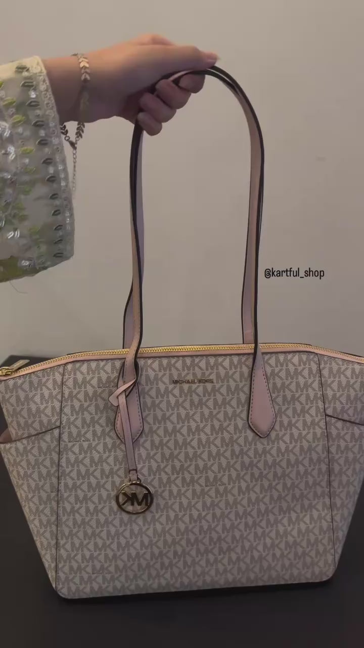 Michael Kors - Marilyn Medium Signature Logo Tote Bag