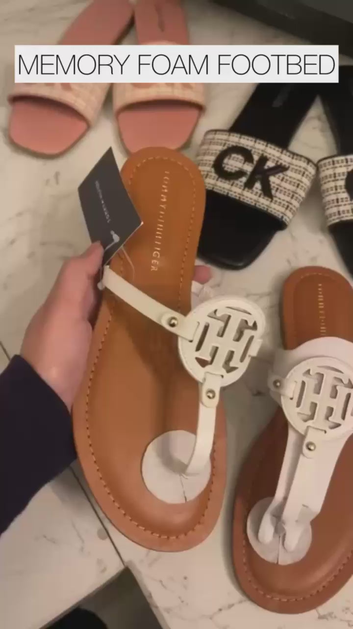 Tommy Hilfiger - Litzy Logo Flat T-Strap Flat Sandals